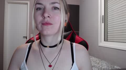 Snapshot of naughty_popa chatting on January 2025 02:28:02 AM Ann online show from January 2025 02:28:02 AM