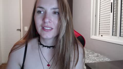 Snapshot of naughty_popa chatting on January 2025 09:17:01 AM Ann online show from January 2025 09:17:01 AM