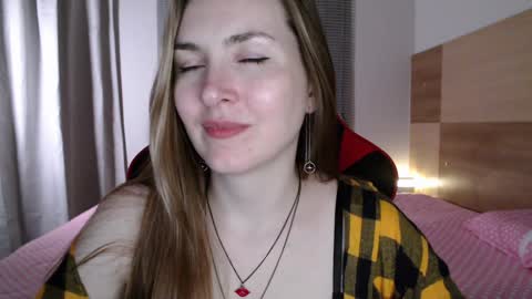 Snapshot of naughty_popa chatting on February 2025 02:36:02 AM Ann online show from February 2025 02:36:02 AM