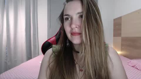 Snapshot of naughty_popa chatting on February 2025 09:00:02 AM Ann online show from February 2025 09:00:02 AM