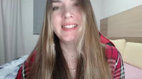 Snapshot of naughty_popa chatting on September 2025 02:57:02 AM Ann online show from September 2025 02:57:02 AM