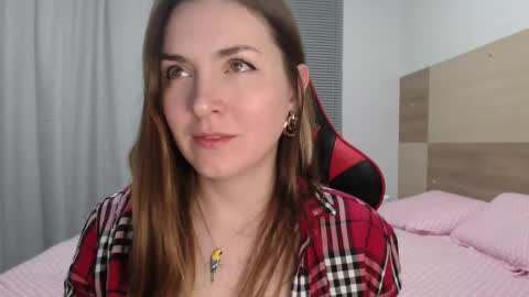 Snapshot of naughty_popa chatting on October 2025 02:09:02 AM Ann online show from October 2025 02:09:02 AM