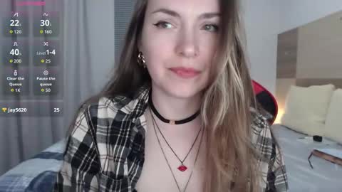 Snapshot of naughty_popa chatting on November 2025 02:33:01 AM Ann online show from November 2025 02:33:01 AM