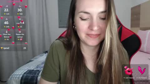 Snapshot of naughty_popa chatting on November 2025 01:26:02 AM Ann online show from November 2025 01:26:02 AM