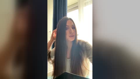 Snapshot of naughty_princesse chatting on April 2026 08:30:02 AM Elena online show from April 2026 08:30:02 AM