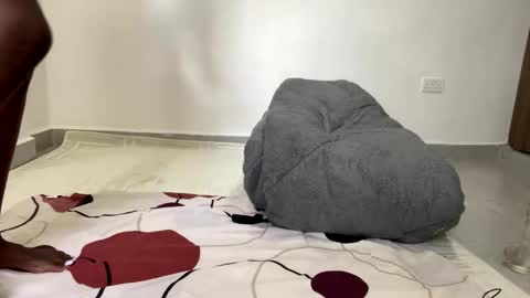 Naughty rueindependent model online show from April 2026 12:20:01 PM