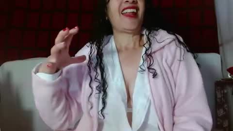 Snapshot of naughty_tita chatting on June 2026 09:23:01 AM Tita Madurita online show from June 2026 09:23:01 AM