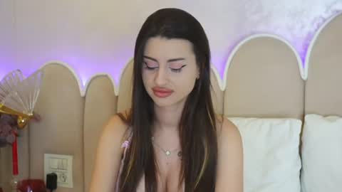 Snapshot of naughtyalicee chatting on June 2026 06:51:01 AM naughtyalicee online show from June 2026 06:51:01 AM