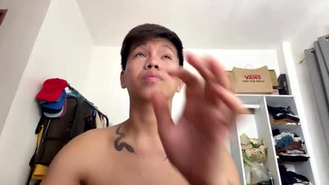 Arch online show from February 2026 01:42:02 AM