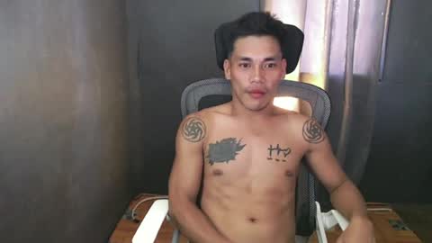 naughtyfuck_boy online show from June 2026 02:11:01 AM