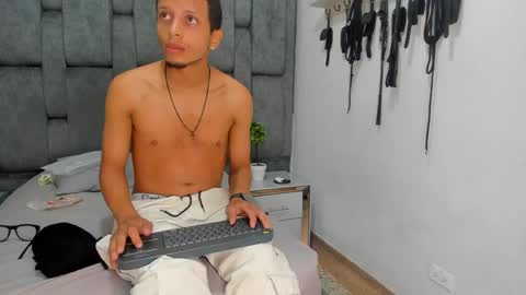 Snapshot of naughtyfusion_os chatting on March 2026 01:00:01 PM naughtyfusion_os online show from March 2026 01:00:01 PM