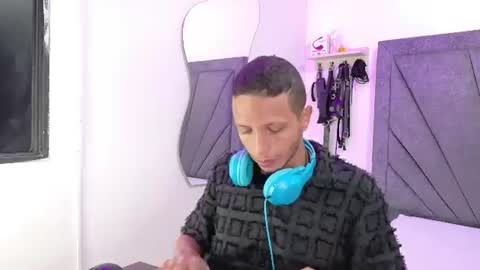 naughtyfusion_os online show from June 2026 12:53:02 PM