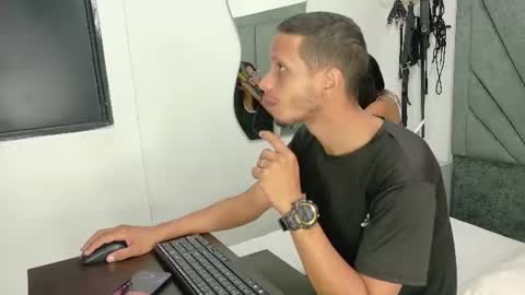 naughtyfusion_os online show from June 2026 12:30:01 PM