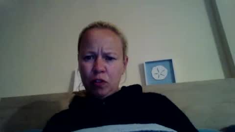 naughtyjennyblondeuk online show from May 2026 07:22:02 PM