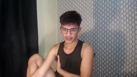 Snapshot of naughtyjosh_ chatting on April 2026 09:32:01 AM Josh online show from April 2026 09:32:01 AM