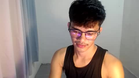 Snapshot of naughtyjosh_ chatting on June 2026 07:02:02 AM Josh online show from June 2026 07:02:02 AM