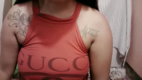 naughtymom_33 online show from April 2026 06:25:02 AM