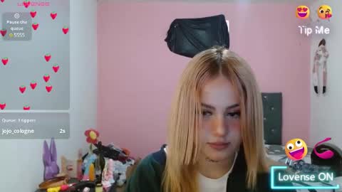 naughtyplayass online show from January 2025 06:43:01 PM