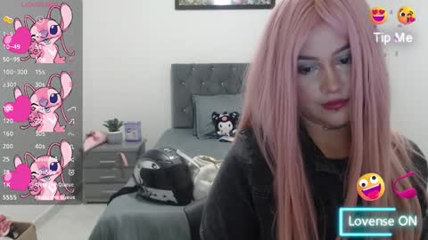 naughtyplayass online show from September 2025 06:52:01 PM