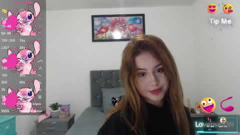 naughtyplayass online show from September 2025 05:35:01 PM