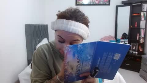 naughtyplayass online show from November 2025 01:55:01 PM