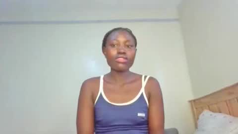 naughtyqueen12 online show from December 2025 09:16:02 AM