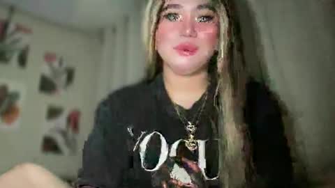 Rose Wilson online show from December 2024 05:14:02 AM