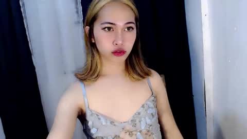 Snapshot of naughtysassymikaylax chatting on December 2024 03:56:02 PM Kyla online show from December 2024 03:56:02 PM