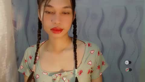 Snapshot of naughtysunshinepinay chatting on March 2026 01:09:02 AM Celine online show from March 2026 01:09:02 AM