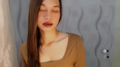 Snapshot of naughtysunshinepinay chatting on March 2026 12:59:01 AM Celine online show from March 2026 12:59:01 AM