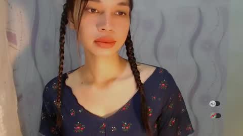 Snapshot of naughtysunshinepinay chatting on March 2026 12:17:02 AM Celine online show from March 2026 12:17:02 AM