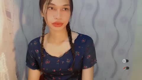 Snapshot of naughtysunshinepinay chatting on March 2026 11:43:01 PM Celine online show from March 2026 11:43:01 PM