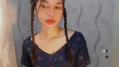 Snapshot of naughtysunshinepinay chatting on April 2026 12:41:01 AM Celine online show from April 2026 12:41:01 AM