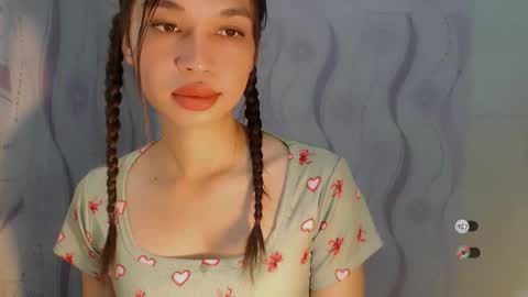 Snapshot of naughtysunshinepinay chatting on April 2026 01:08:01 AM Celine online show from April 2026 01:08:01 AM