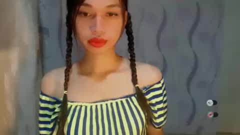 Snapshot of naughtysunshinepinay chatting on May 2026 05:19:02 PM Celine online show from May 2026 05:19:02 PM