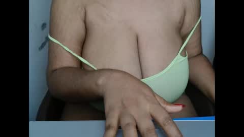 naughtyxpussyx online show from November 2025 08:15:01 AM