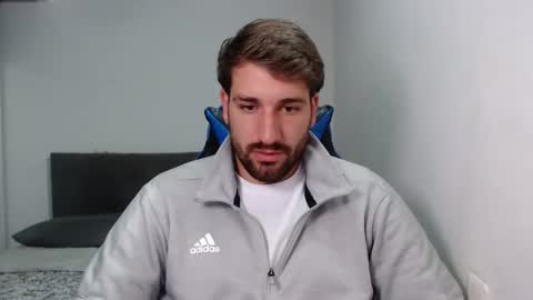 Nico online show from September 2025 07:51:02 PM