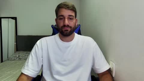 Nico online show from February 2026 07:46:01 PM