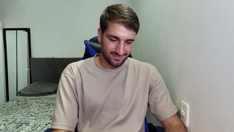 Snapshot of naugthy18boy chatting on March 2026 07:39:01 PM Nico online show from March 2026 07:39:01 PM