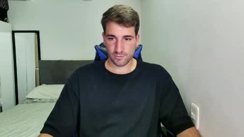 Snapshot of naugthy18boy chatting on April 2026 08:10:01 PM Nico online show from April 2026 08:10:01 PM