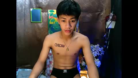 Snapshot of naugthyboyloy chatting on September 2025 04:14:01 AM Loy online show from September 2025 04:14:01 AM