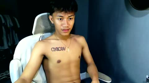 Snapshot of naugthyboyloy chatting on May 2026 05:09:02 PM Loy online show from May 2026 05:09:02 PM