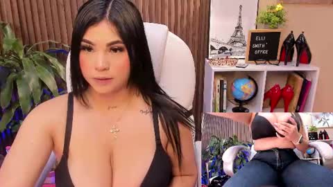 Snapshot of naugthyelli chatting on July 2026 05:28:01 PM online show from July 2026 05:28:01 PM