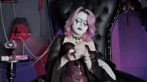 Navier  online show from March 2026 06:18:01 AM