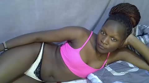 Snapshot of navy_kaia chatting on April 2026 02:59:01 PM sexylover online show from April 2026 02:59:01 PM