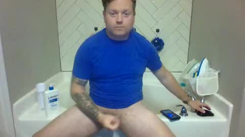 navyman34 online show from December 2024 09:24:01 PM