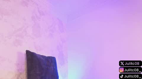 Juli  online show from January 2025 02:46:02 PM