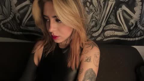 Snapshot of nazzz10 chatting on April 2026 01:52:01 PM nazzz10 online show from April 2026 01:52:01 PM