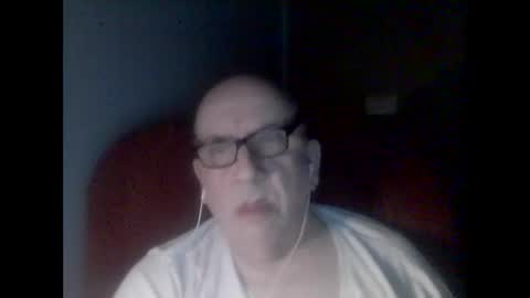 Snapshot of needlesslove chatting on March 2025 03:00:01 AM Tom online show from March 2025 03:00:01 AM