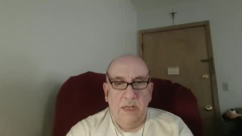 Tom online show from May 2026 11:02:02 PM